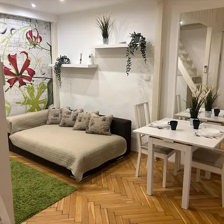 Downtown Majestic Apartment Budapest Exterior photo
